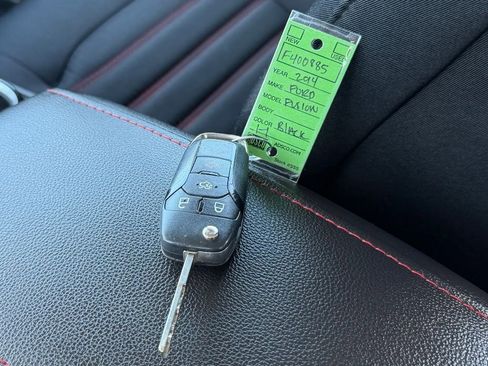 Used 2014 Ford Fusion SE image 47