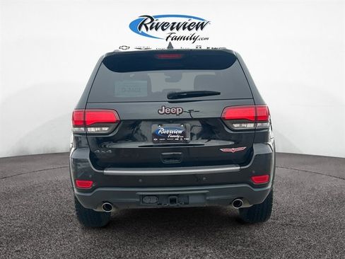 Used 2019 Jeep Grand Cherokee Trailhawk w/ Trailhawk Luxury Group image 4