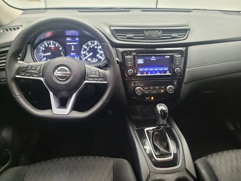 Used 2019 Nissan Rogue SV AWD/4WD image 22