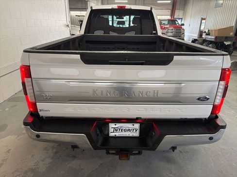 Used 2017 Ford F450 King Ranch w/ King Ranch Ultimate Package image 7