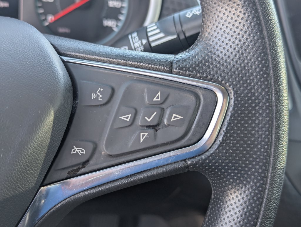 Used 2024 Chevrolet Malibu LT FWD image 19