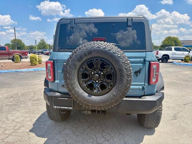 Certified 2022 Ford Bronco Wildtrak AWD/4WD image 4