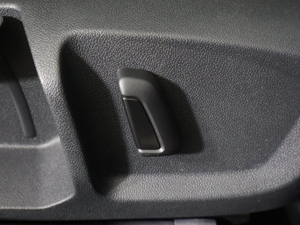 Used 2024 Volkswagen Golf R AWD/4WD image 38