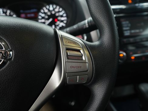 Used 2015 Nissan Altima 2.5 S w/ Power Driver Seat Package FWD image 25