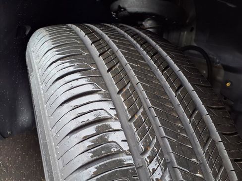 Used 2022 Chevrolet TrailBlazer RS w/ Technology Package image 38