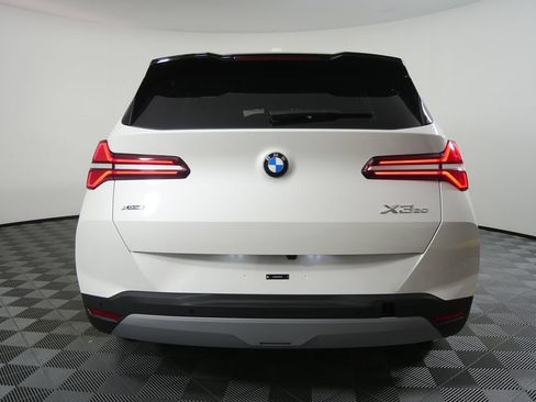Used 2026 BMW X3 xDrive30i w/ Premium Package AWD/4WD image 5