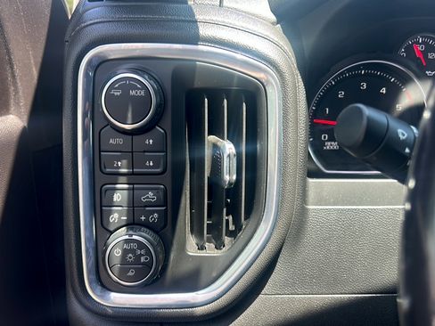 Used 2023 Chevrolet Silverado 3500 LT w/ Convenience Package AWD/4WD image 9