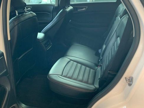 Used 2015 Ford Edge SEL w/ Equipment Group 201A AWD/4WD image 7