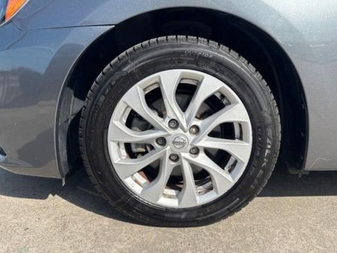 Used 2018 Nissan Sentra SV image 8