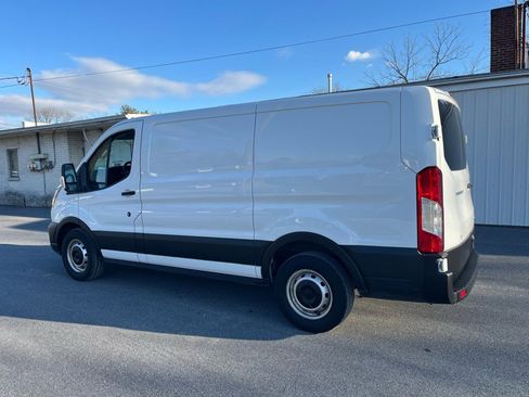 Used 2021 Ford Transit 150 Low Roof image 4