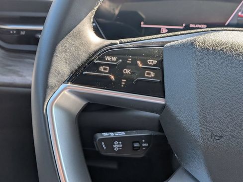 Used 2025 Audi Q5 Premium Plus w/ Premium Plus AWD/4WD image 16