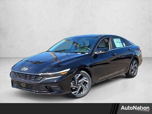 New 2026 Hyundai Elantra Limited image 1