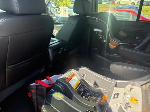 Used 2016 Chevrolet Tahoe LT RWD image 19