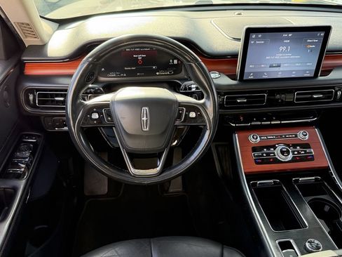 Used 2022 Lincoln Aviator Reserve RWD image 15