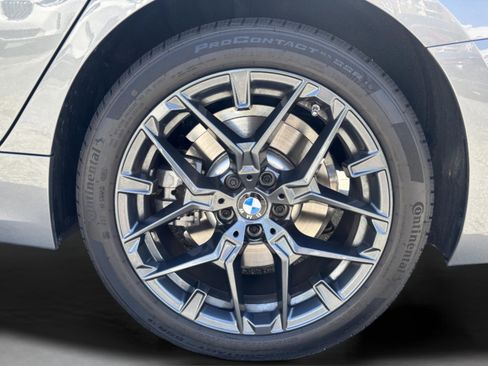 Used 2025 BMW 330i Sedan w/ Convenience Package image 21