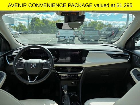 Used 2025 Buick Encore GX Avenir w/ Avenir Technology Package AWD/4WD image 4