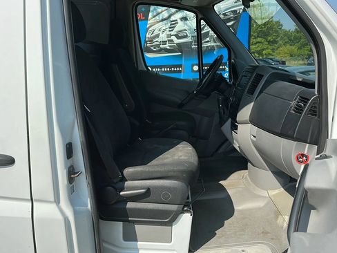 Used 2015 Mercedes-Benz Sprinter 2500 w/ Additional Battery Package image 24