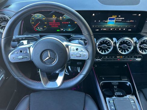 Certified 2023 Mercedes-Benz EQB 300 4MATIC image 30