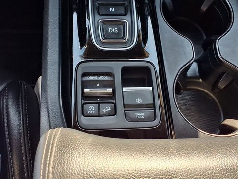 Used 2024 Honda Pilot EX-L image 21