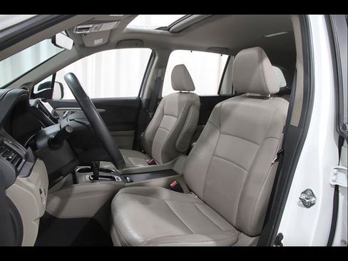 Used 2019 Honda Pilot EX-L image 5