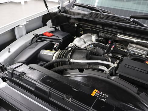 Used 2022 Chevrolet Silverado 2500 LT w/ Convenience Package AWD/4WD image 18