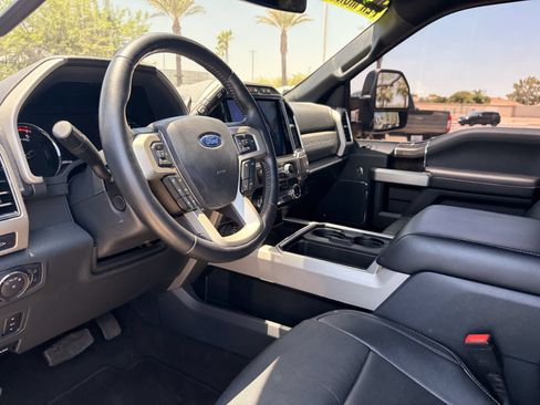 Certified 2022 Ford F250 Lariat w/ Lariat Ultimate Package AWD/4WD image 16