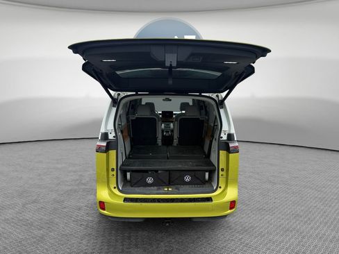 Used 2025 Volkswagen ID. Buzz 1st Edition AWD/4WD image 25