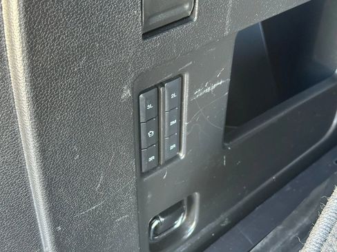 Used 2018 Ford Expedition XLT w/ Equipment Group 202A image 21