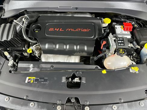 Used 2022 Jeep Compass Limited w/ Elite Group AWD/4WD image 28