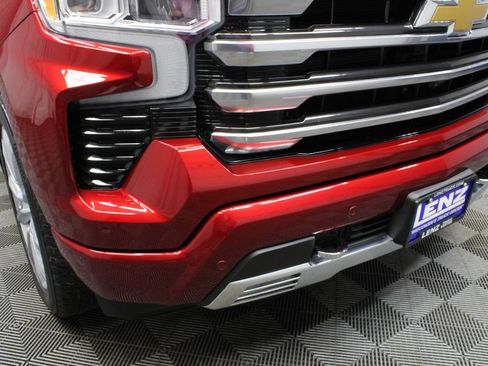Used 2024 Chevrolet Silverado 1500 High Country w/ High Country Premium Package AWD/4WD image 57