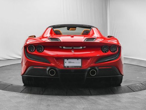 Certified 2021 Ferrari F8 Tributo image 7