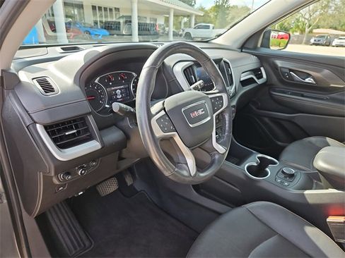 Used 2020 GMC Terrain SLT w/ Preferred Package image 13