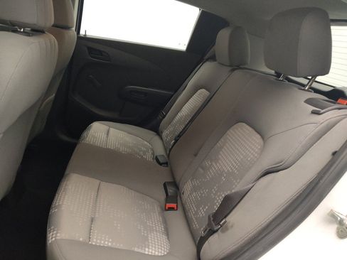 Used 2017 Chevrolet Sonic LT image 18