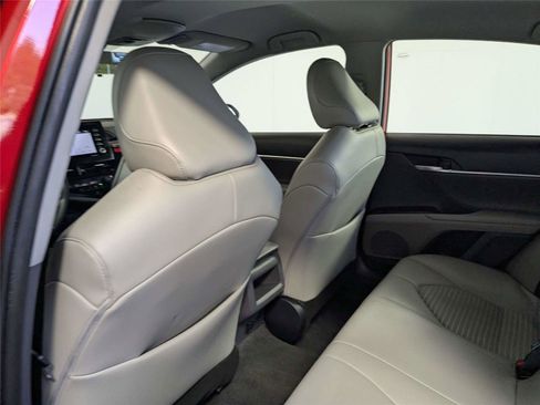 Used 2023 Toyota Camry SE FWD image 27