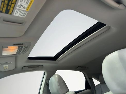 Used 2012 Lexus RX 350 AWD w/ Premium Pkg image 13