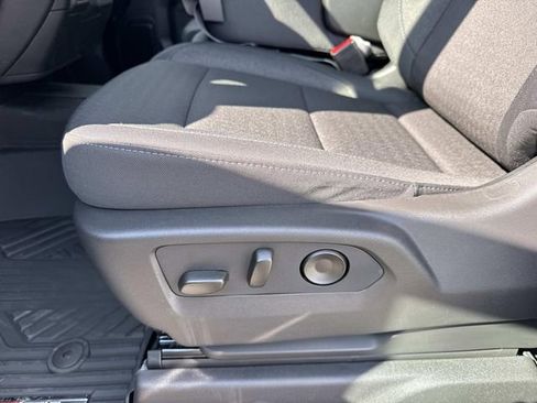 New 2026 Chevrolet Silverado 1500 Custom Trail Boss w/ Turbomax Blackout Package image 40