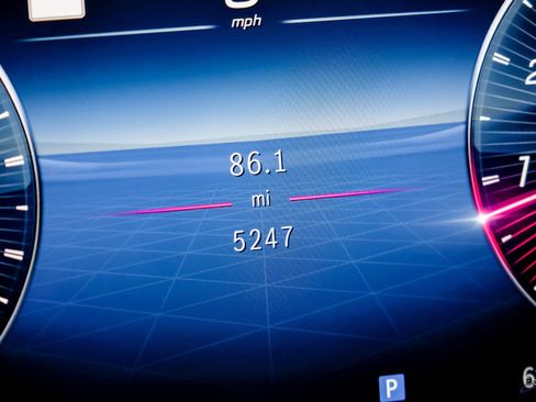 Used 2022 Mercedes-Benz SL 63 AMG 4MATIC image 78