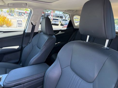 Used 2025 Lexus NX 350h AWD w/ Cold Area Package image 7