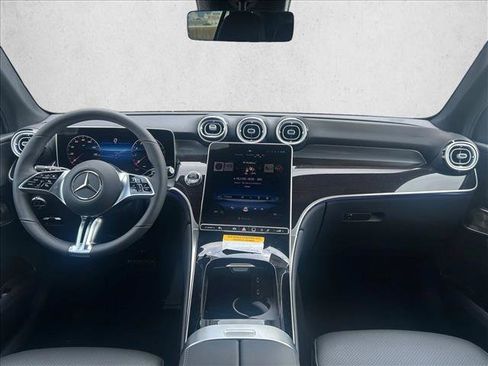 New 2026 Mercedes-Benz GLC 300 GLC 300 image 15