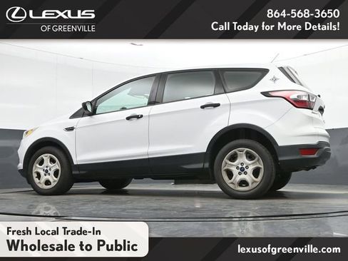 Used 2017 Ford Escape S image 15