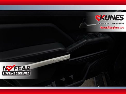 Used 2024 Toyota Tacoma TRD Off-Road image 19