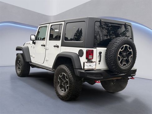 Used 2017 Jeep Wrangler Unlimited Rubicon image 3