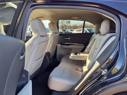 Certified 2023 Cadillac XT4 Luxury w/ Cold Weather Package image 11