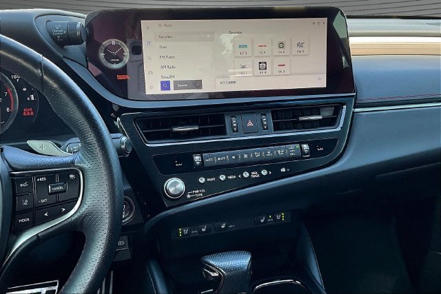 Used 2023 Lexus ES 350 F Sport w/ Accessory Package (Z2) FWD image 9
