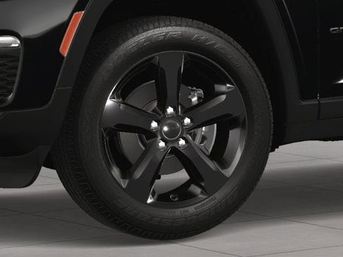 New 2024 Jeep Grand Cherokee Limited w/ Black Appearance Package image 10