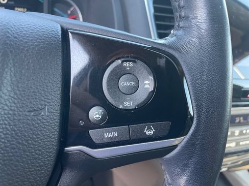 Used 2022 Honda Pilot Elite image 24