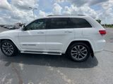 Used 2017 Jeep Grand Cherokee Overland w/ Jeep Active Safety Group image 5