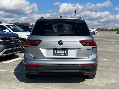 Used 2023 Volkswagen Tiguan S image 4