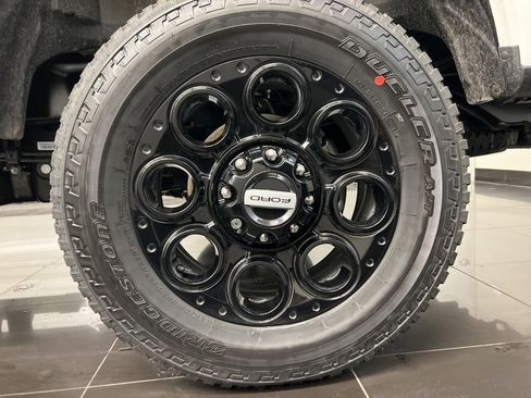 New 2026 Ford F250 Lariat w/ Black Appearance Package image 7