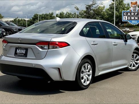 Used 2023 Toyota Corolla LE image 11